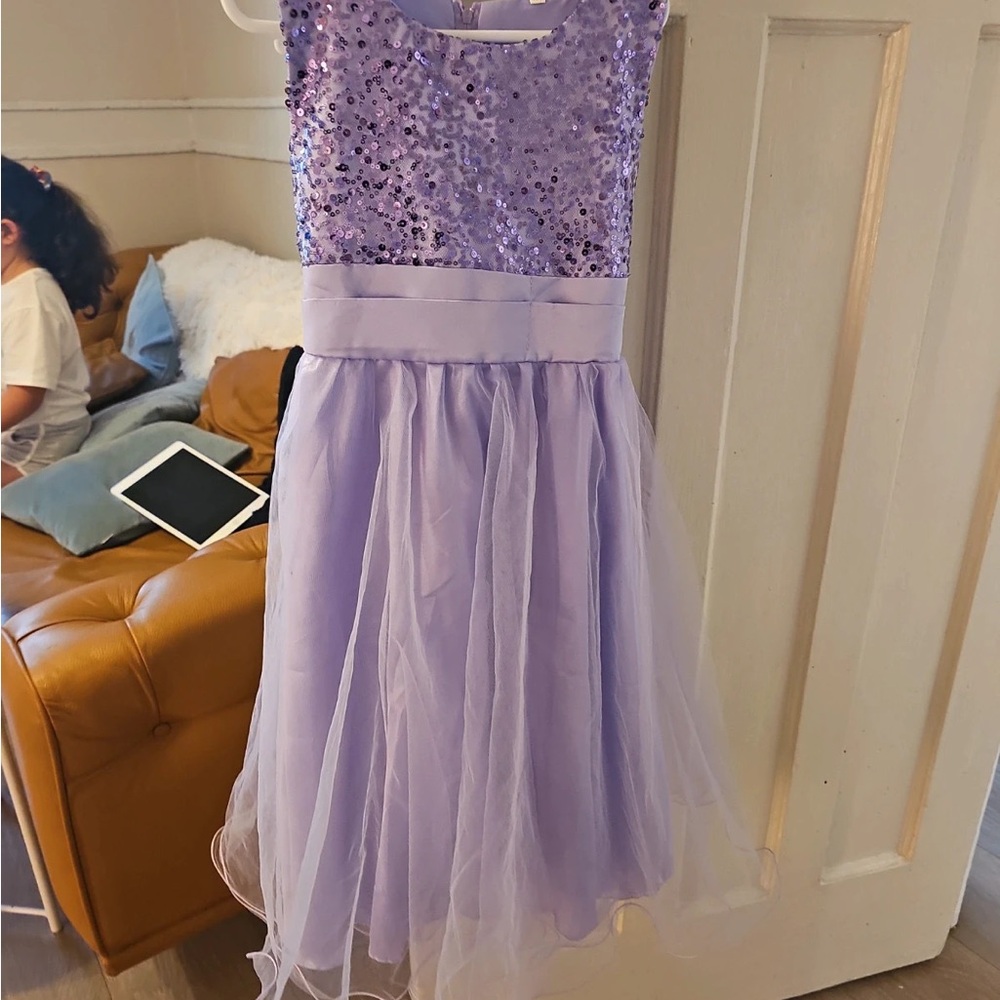 Girls purple dress Age 6